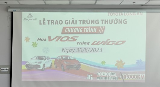 Toyota Long An tổ chức trao giải cho khách hàng trúng thưởng chương trình 
